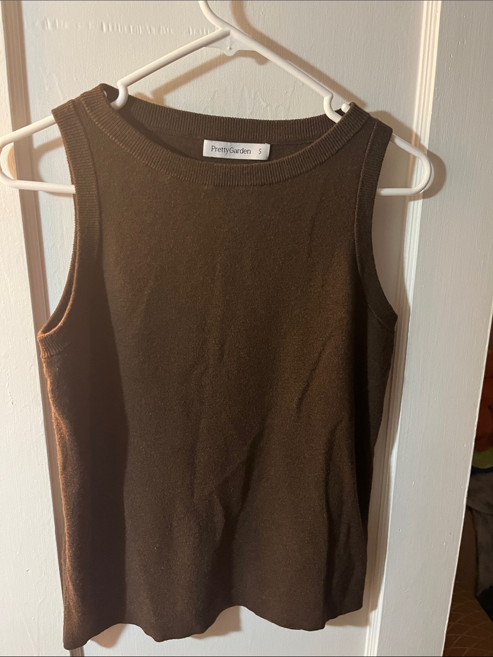 Brown Sleeveless Knit Tank Top